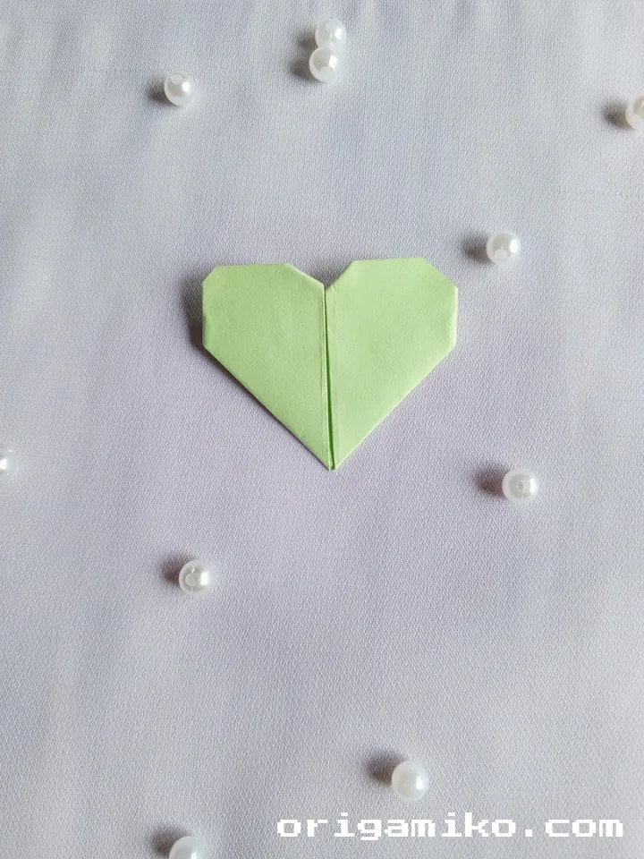 Sticky note heart final 5