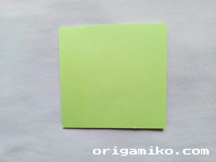 Sticky note heart step 1