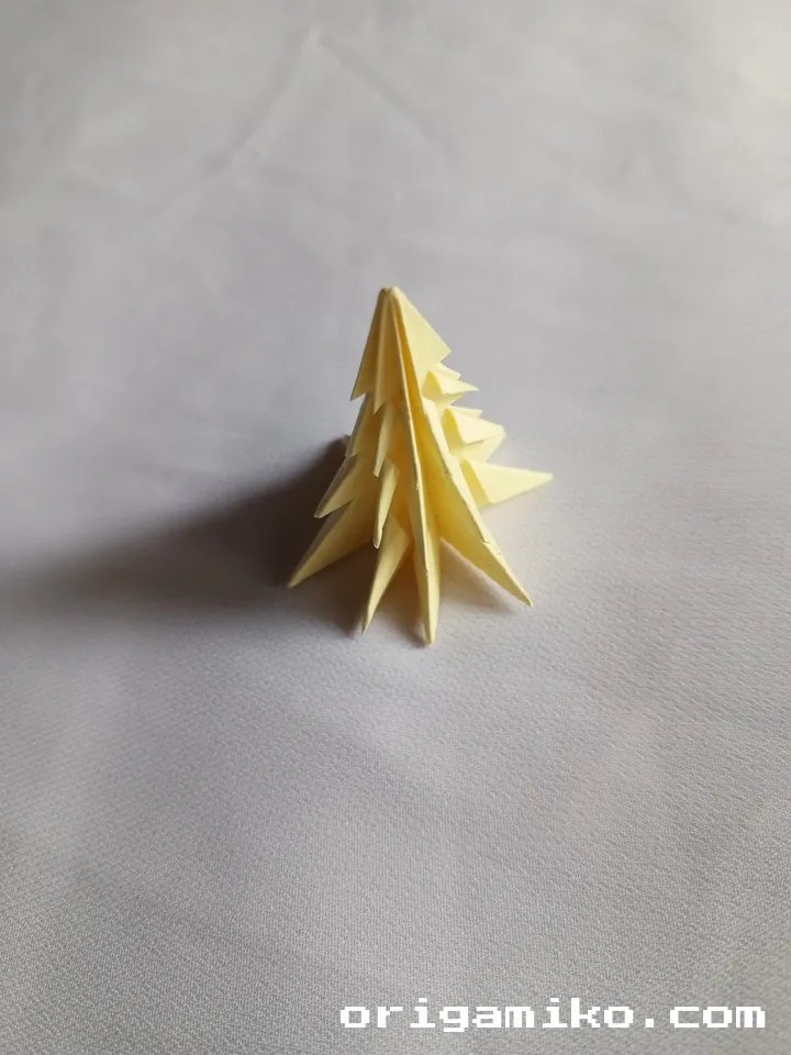 Sticky note tree final 3