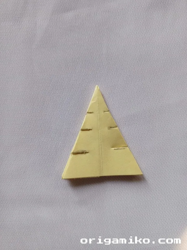 Sticky note tree step 4 h