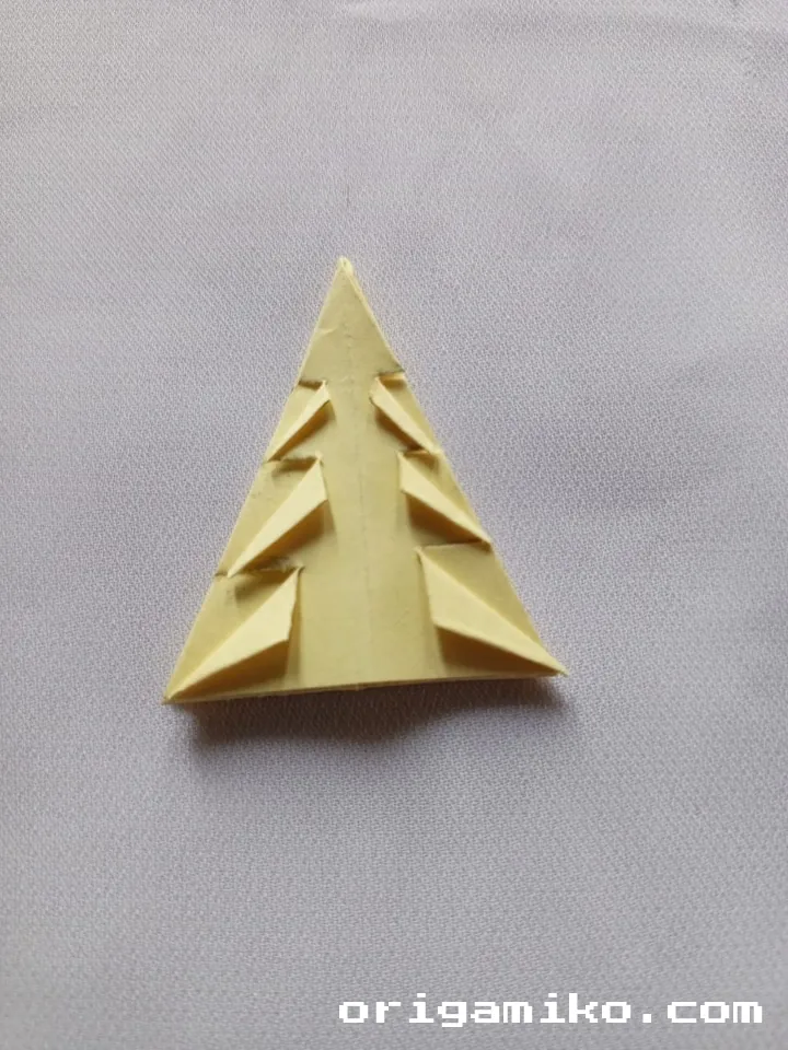 Sticky note tree step 4 i
