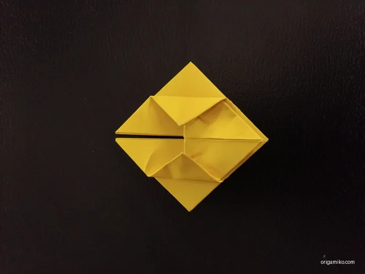 Origami dreidel step 4 c