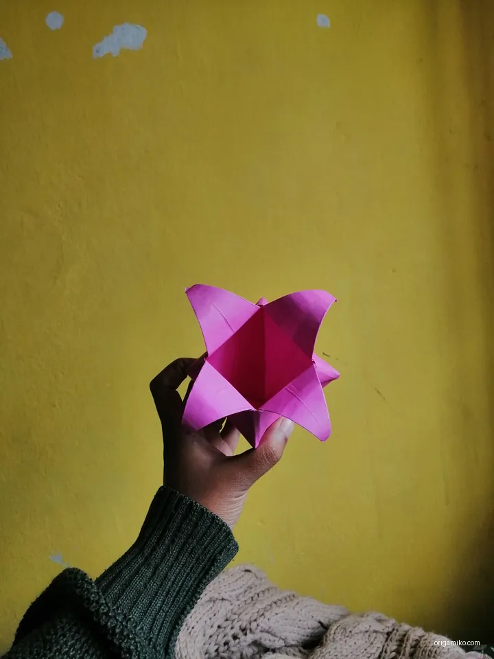 Origami harebell step final result 3