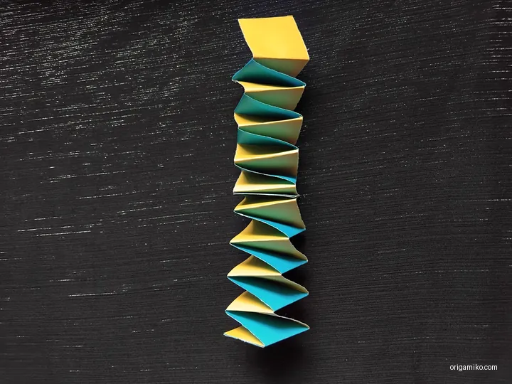 Origami spring step 5 b