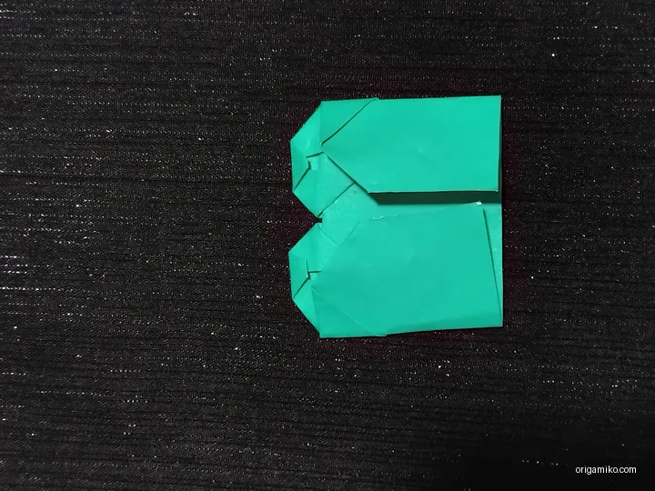 origami four leaf with clover step 5 b