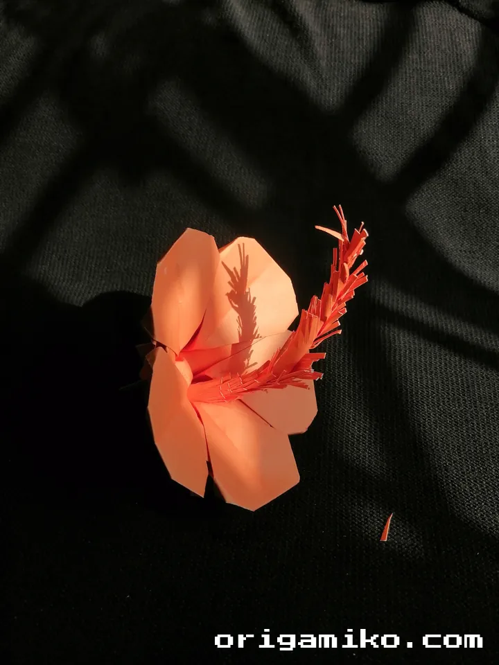 Origami hibiscus flower step Final result