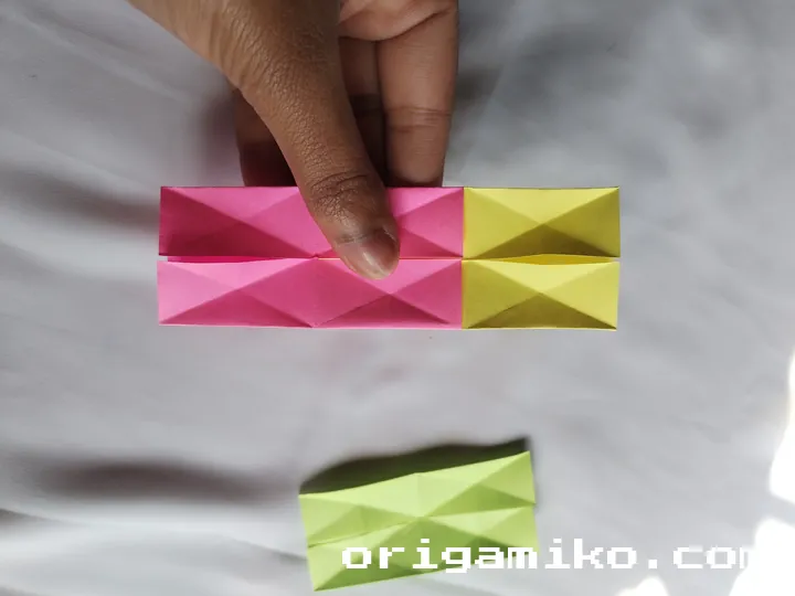 Sticky note fidget toy step 5 c