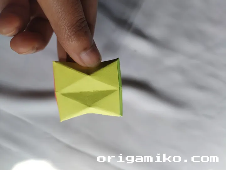 Sticky note fidget toy step 6 a