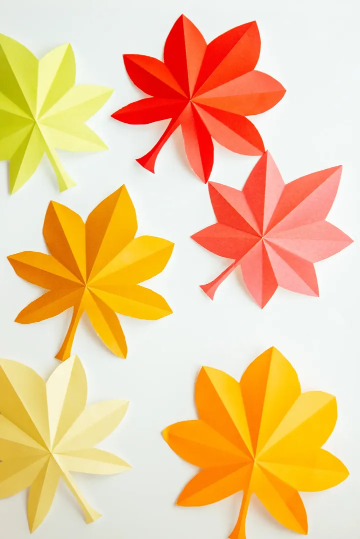 Easy Origami Maple Leaf