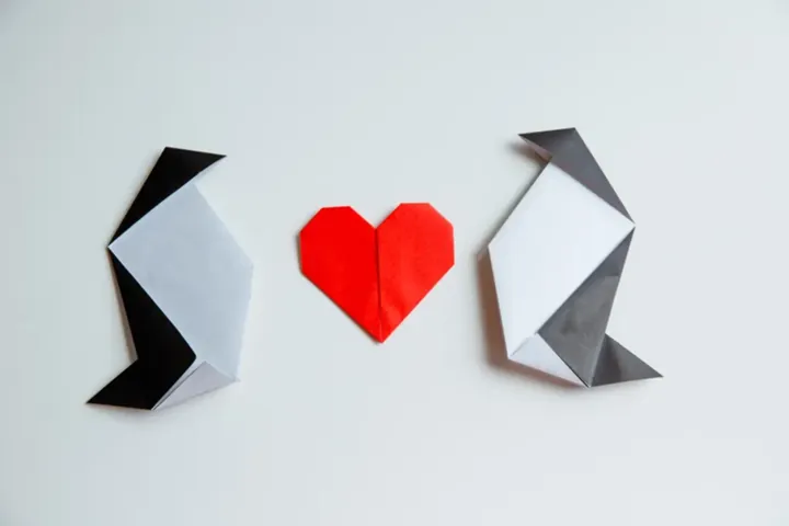 Easy Origami Penguin