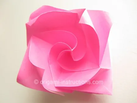 Easy Origami Twisty Rose