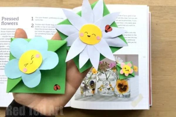 Flower Corner Bookmark