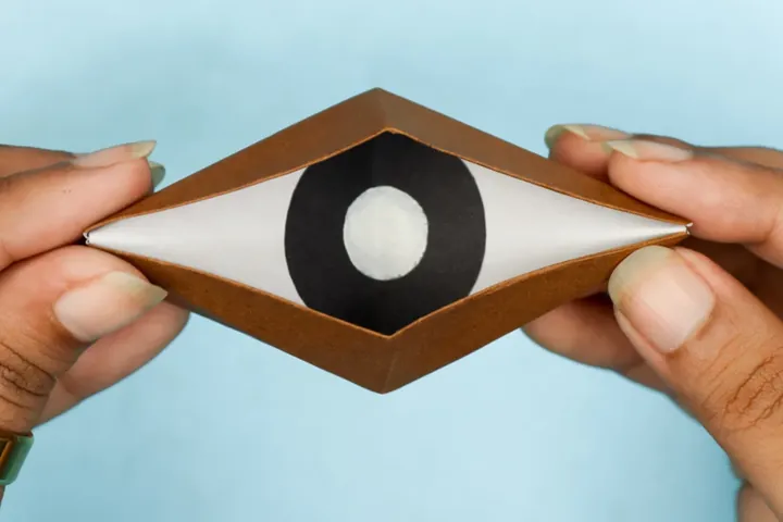 Origami Blinking Eye