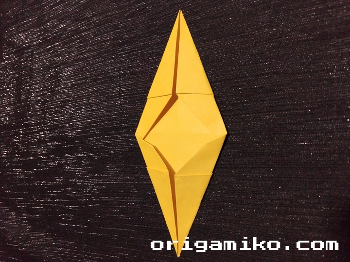 Origami chameleon step 4 b