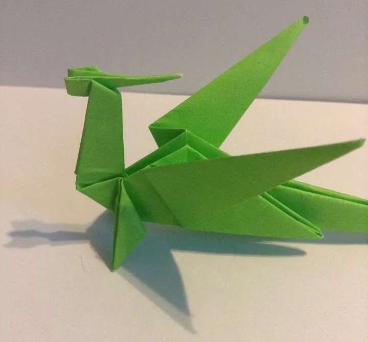 Simple Origami Dragon