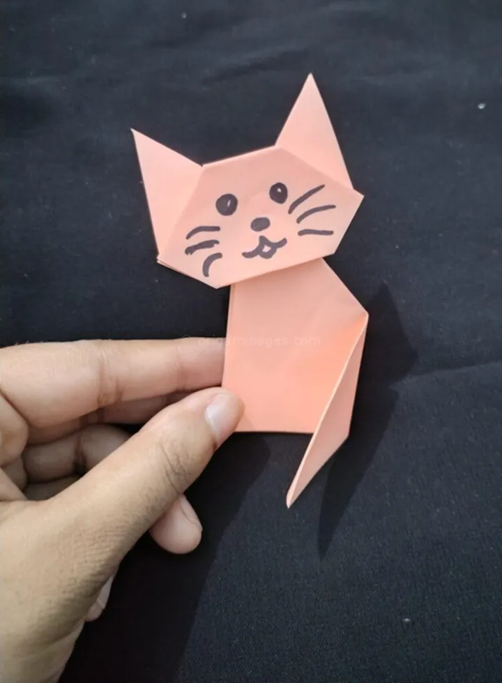 Sticky Note Origami Cat
