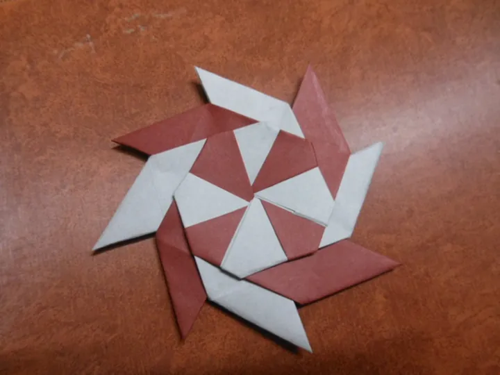 Transforming Ninja Star