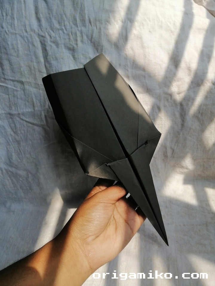 Uranus Arc lll Paper Airplane Step final result 8